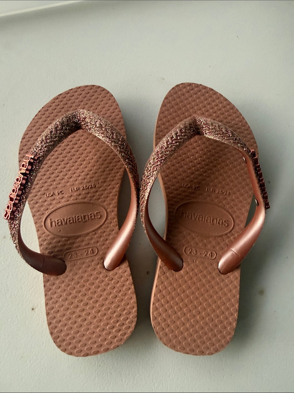 Havaianas Girls Metallic Rose Copper Glitter Flip Flops